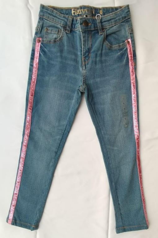 Women's Straight Leg Jeans